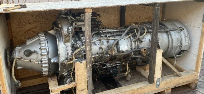 Газотурбинный двигатель в транспортной упаковке